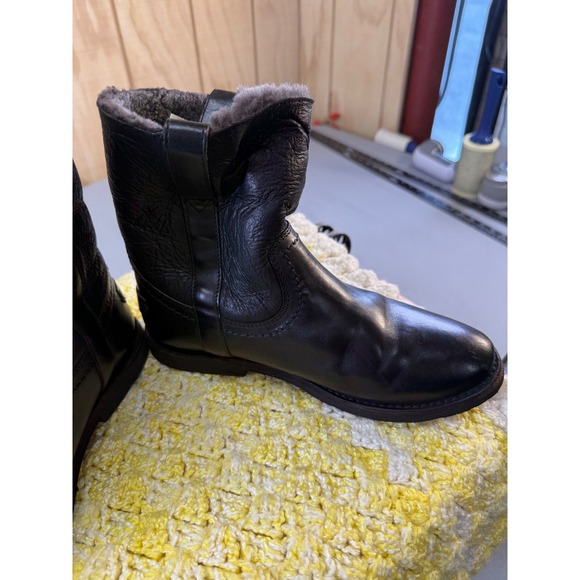 FRYE Black Leather Fur Lined Winter Boots Women Size 7.5 M solid leather w/issue - Picture 4 of 16